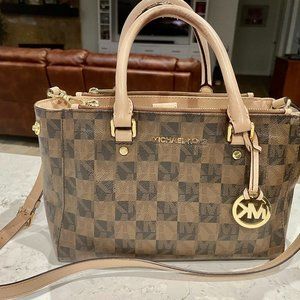 Michael Kors Signature Checkerboard Sutton Tote